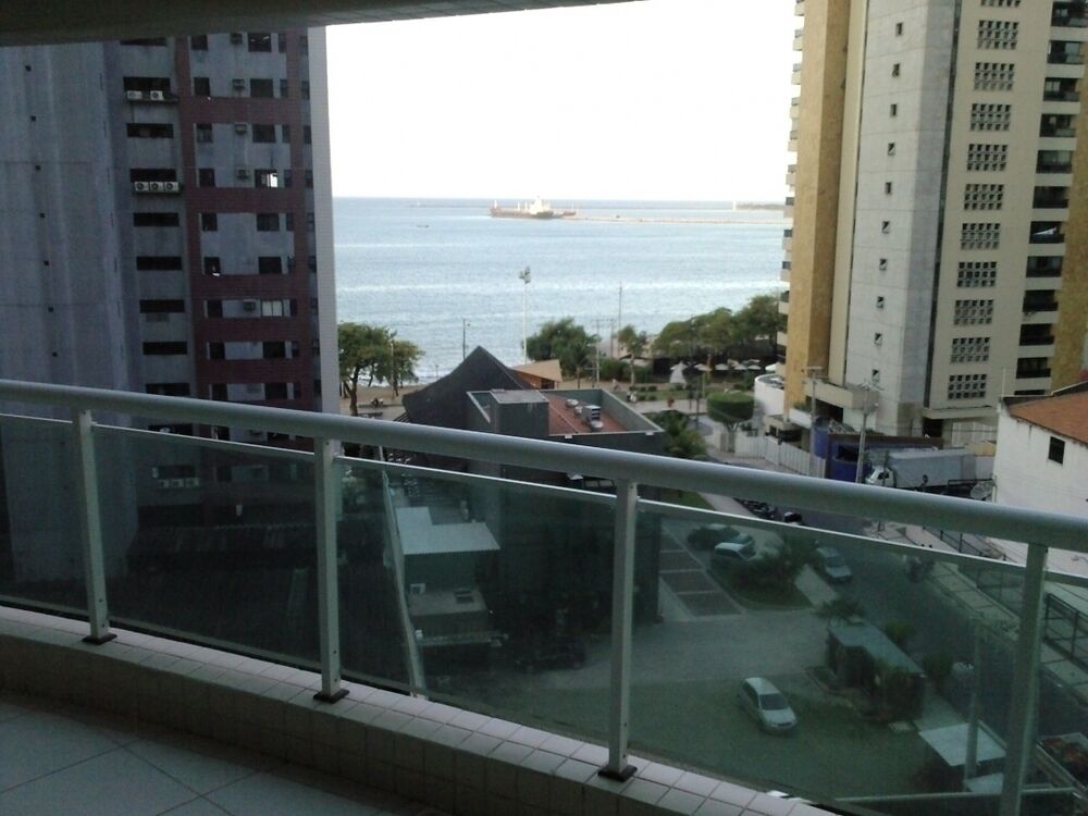 Apartamento à venda com 4 quartos, 210m² - Foto 1