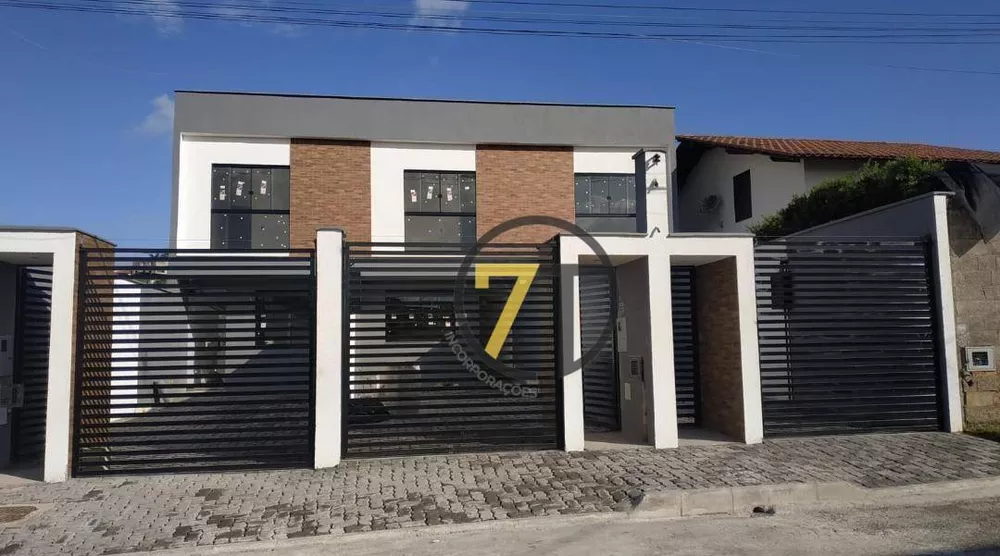 Casa, 3 quartos, 114 m² - Foto 1