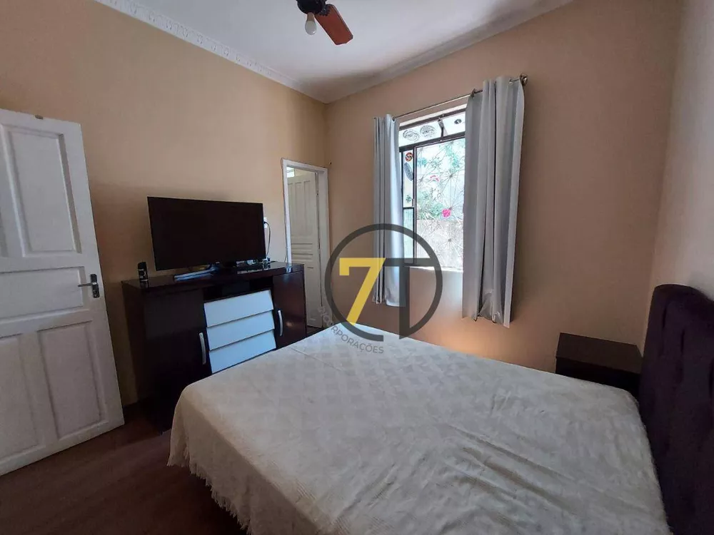 Casa à venda com 5 quartos, 100m² - Foto 19