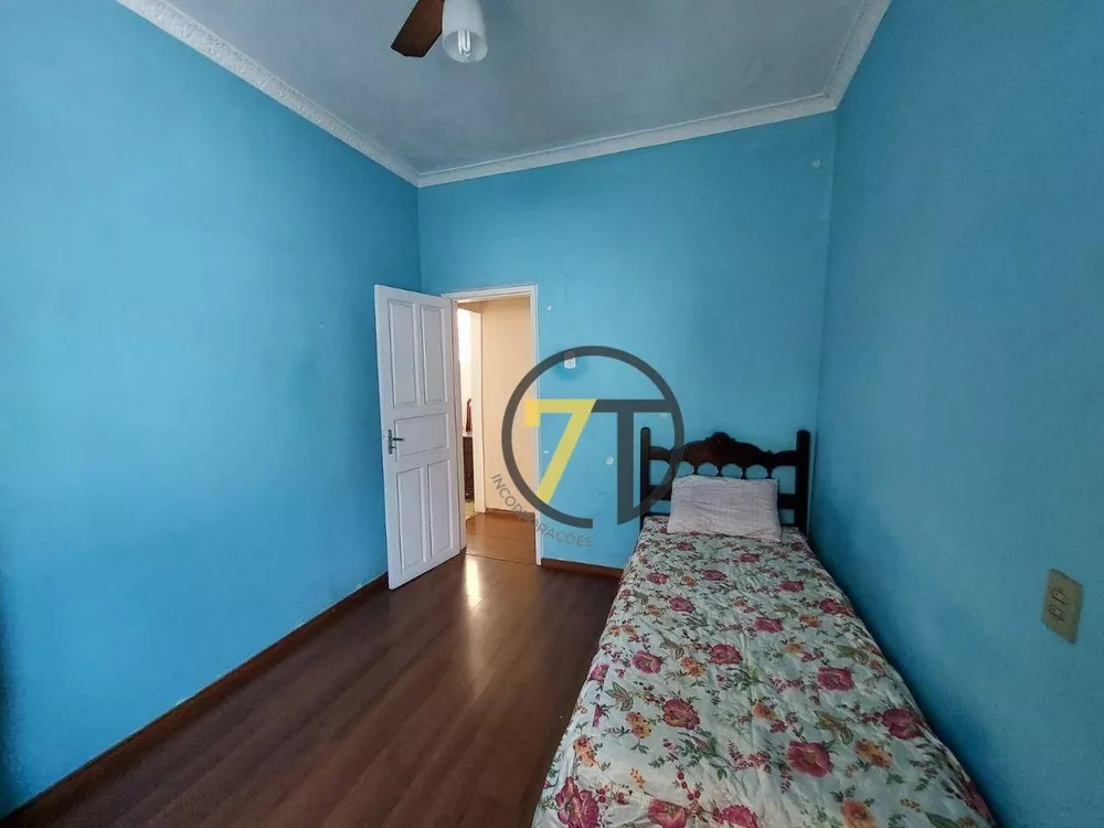 Casa à venda com 5 quartos, 100m² - Foto 17