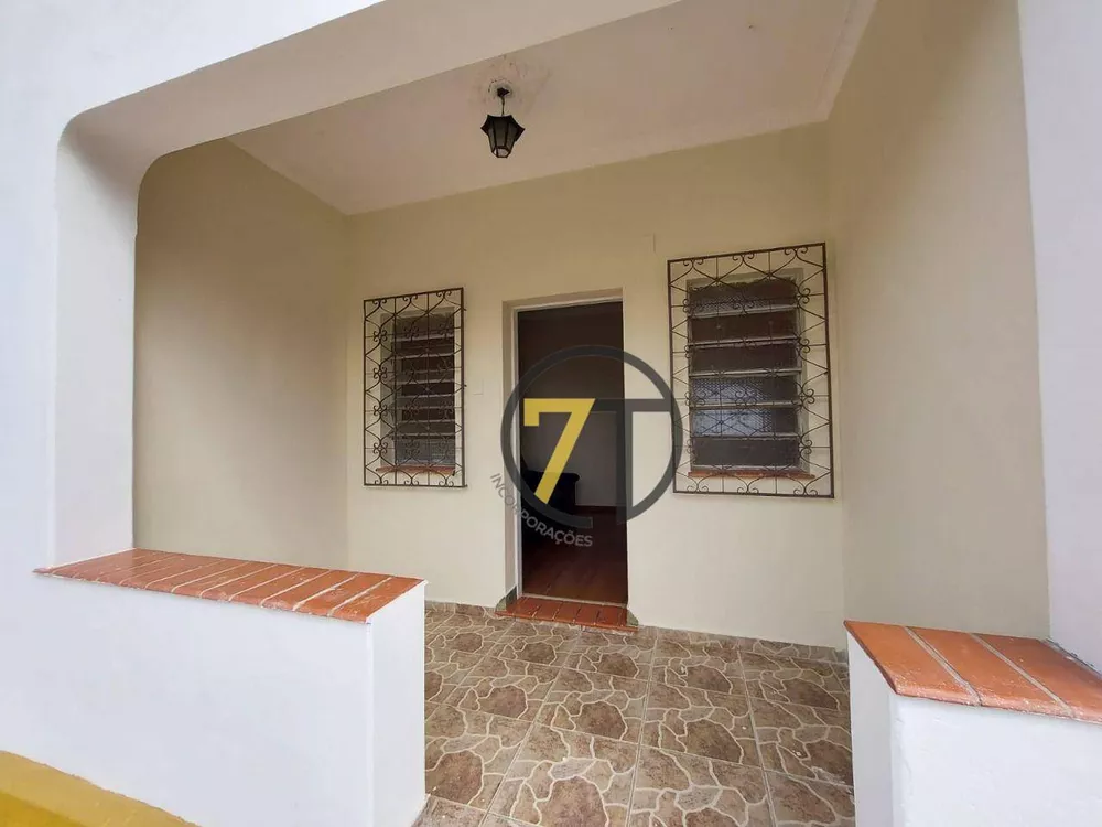 Casa à venda com 5 quartos, 100m² - Foto 3