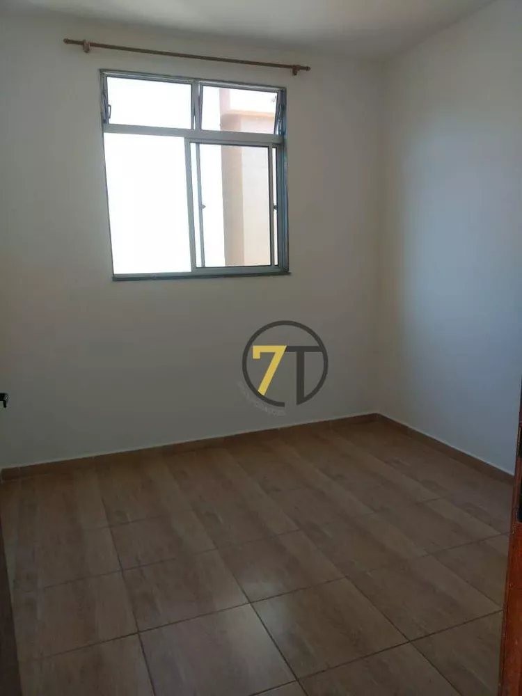 Apartamento à venda com 2 quartos, 56m² - Foto 3