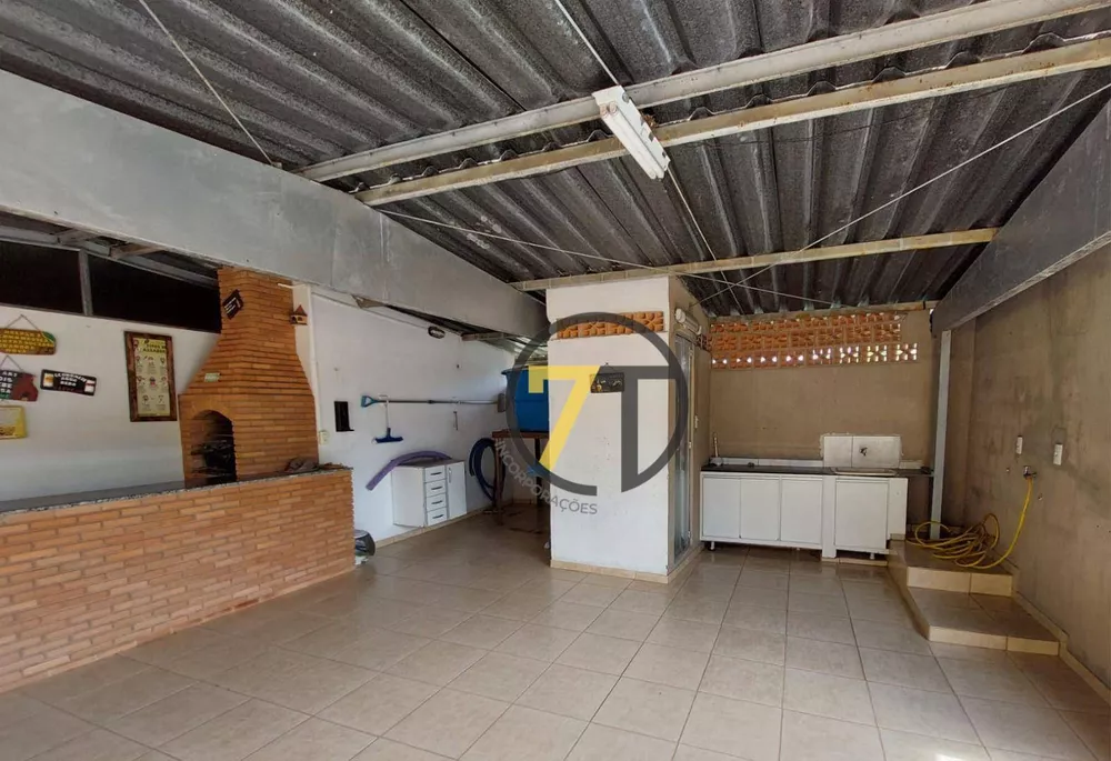 Casa à venda com 3 quartos, 300m² - Foto 21