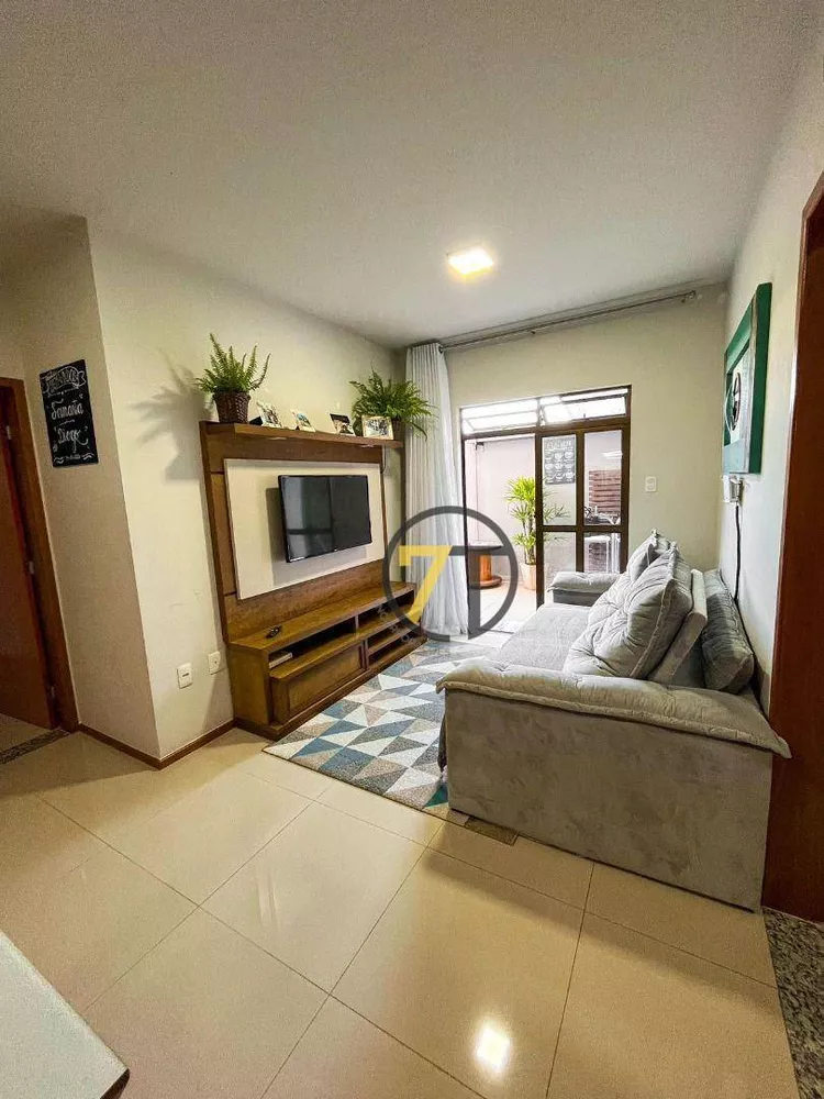 Apartamento à venda com 2 quartos, 72m² - Foto 3