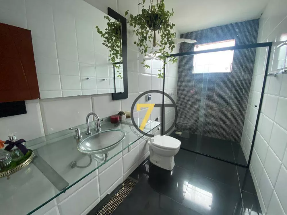 Casa de Condomínio à venda com 4 quartos, 440m² - Foto 12