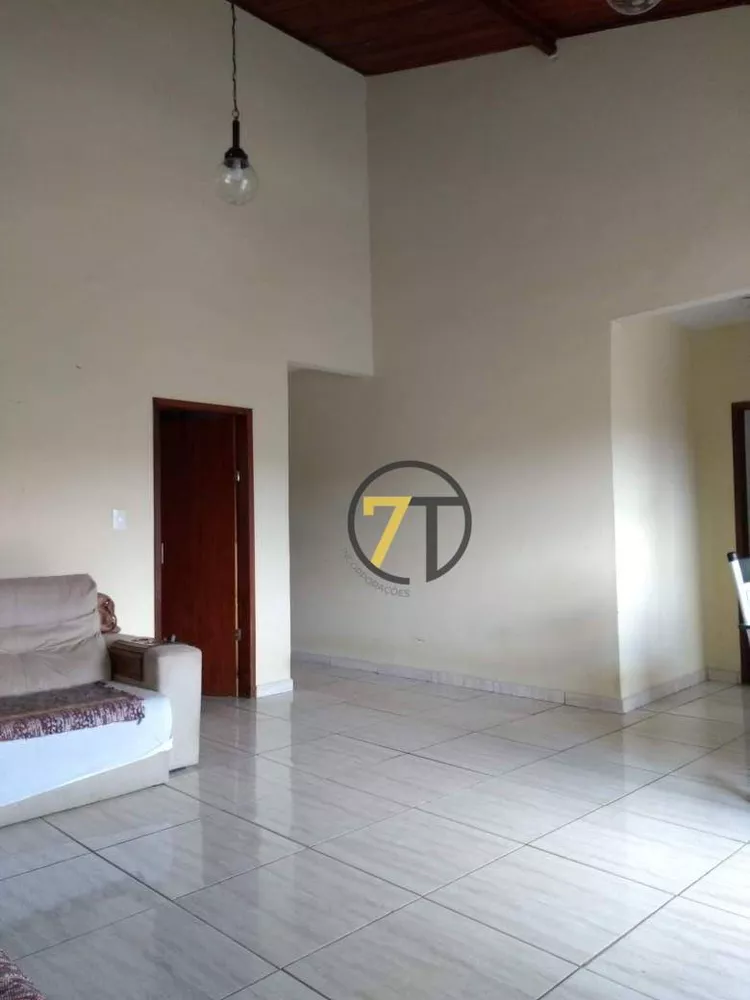 Casa à venda com 3 quartos, 150m² - Foto 4