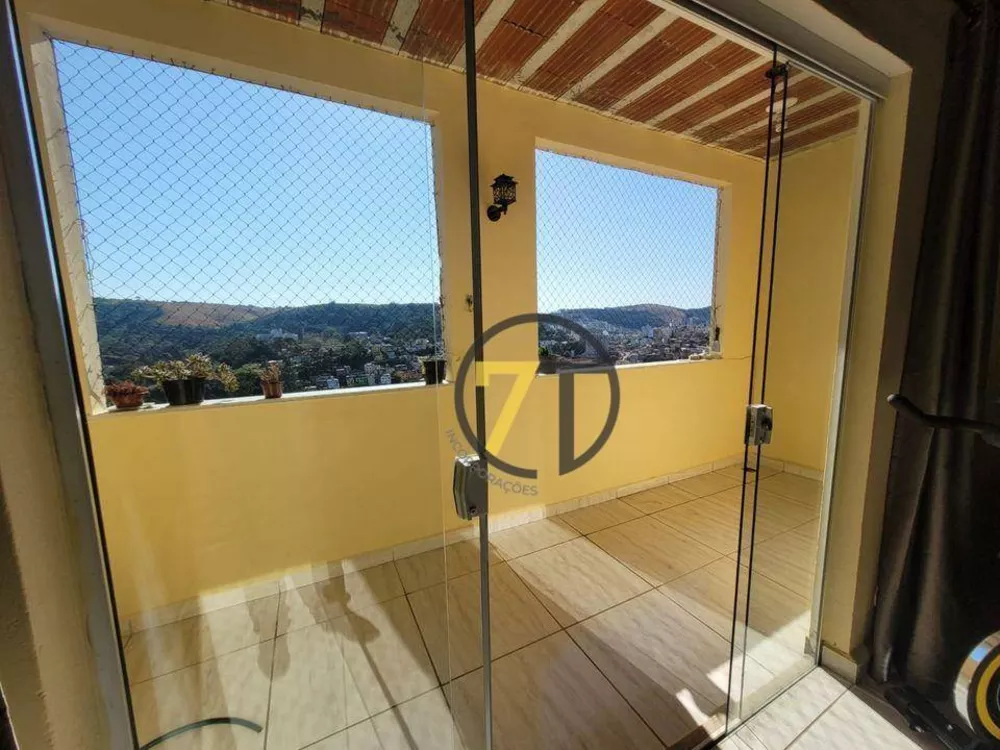 Casa à venda com 3 quartos, 150m² - Foto 2