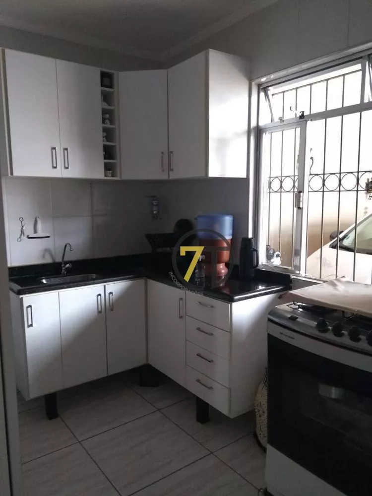 Casa à venda com 3 quartos, 150m² - Foto 13