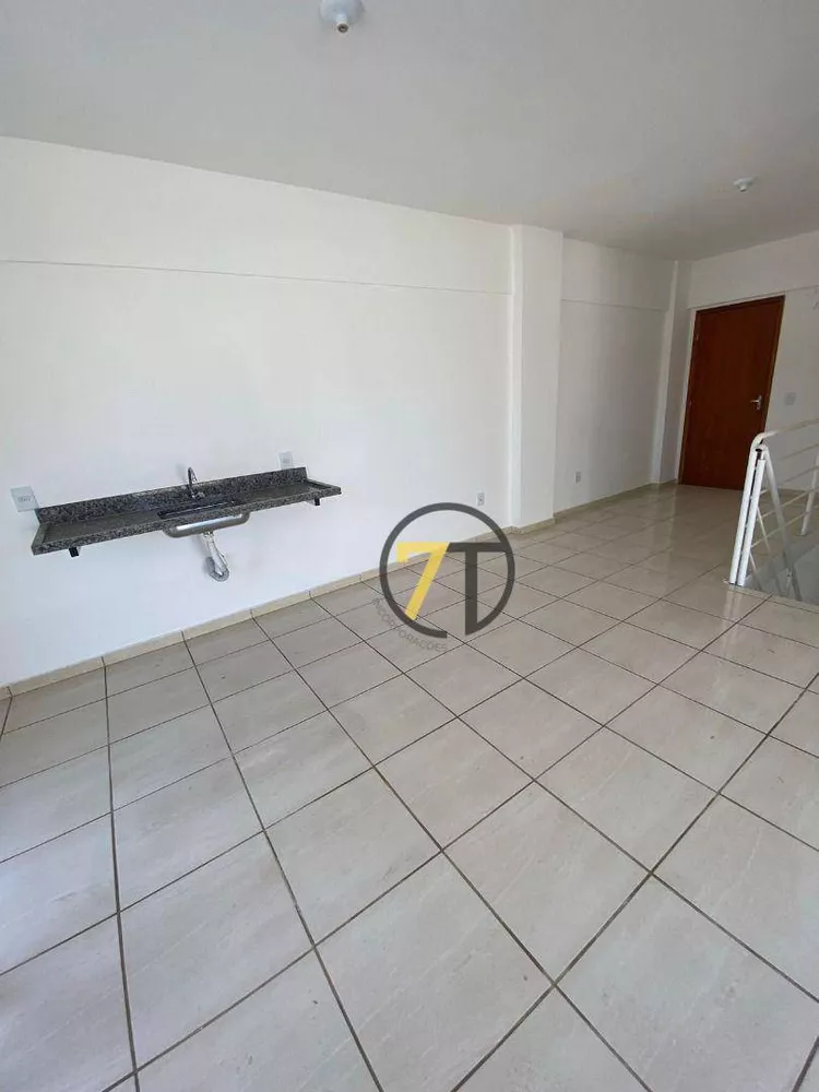 Cobertura à venda com 3 quartos, 200m² - Foto 15