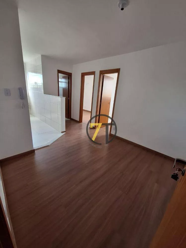 Apartamento para alugar com 2 quartos, 40m² - Foto 6