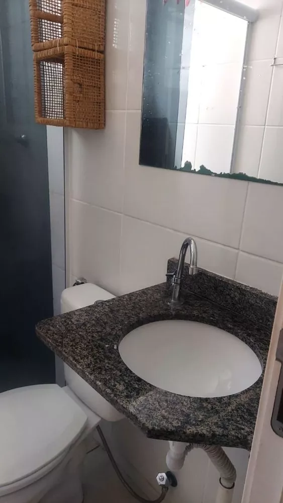 Apartamento para alugar com 2 quartos, 40m² - Foto 12