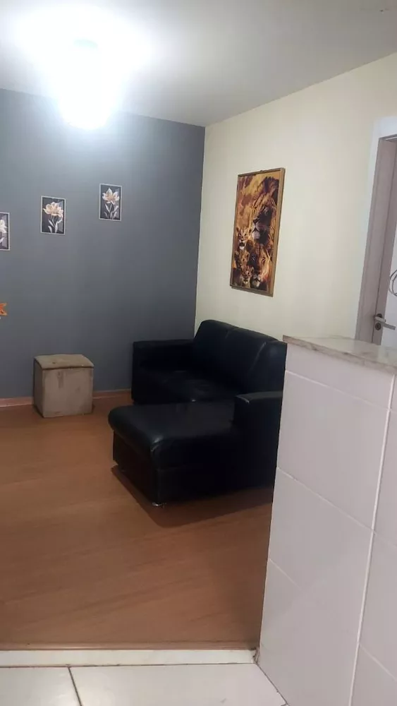 Apartamento para alugar com 2 quartos, 40m² - Foto 4