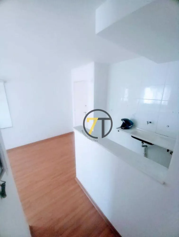 Apartamento à venda com 2 quartos, 44m² - Foto 4