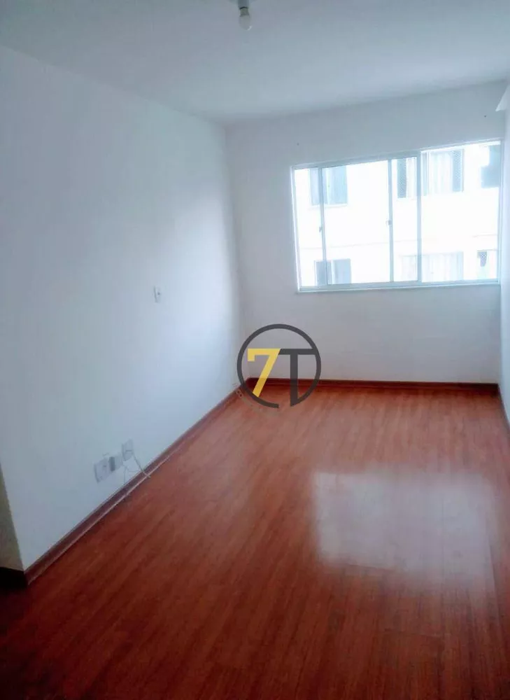 Apartamento à venda com 2 quartos, 44m² - Foto 2