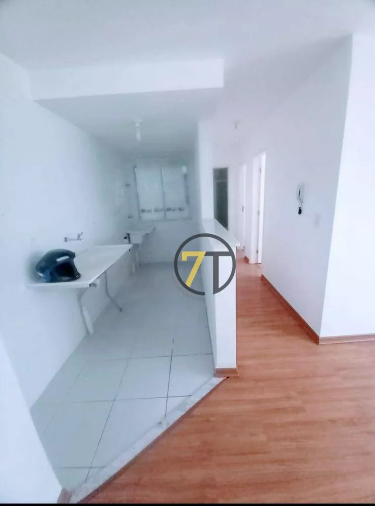 Apartamento à venda com 2 quartos, 44m² - Foto 1