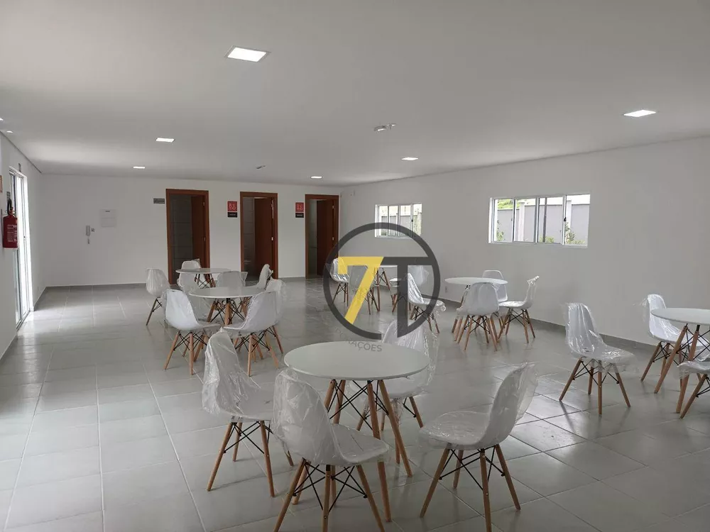 Apartamento à venda com 2 quartos, 44m² - Foto 19