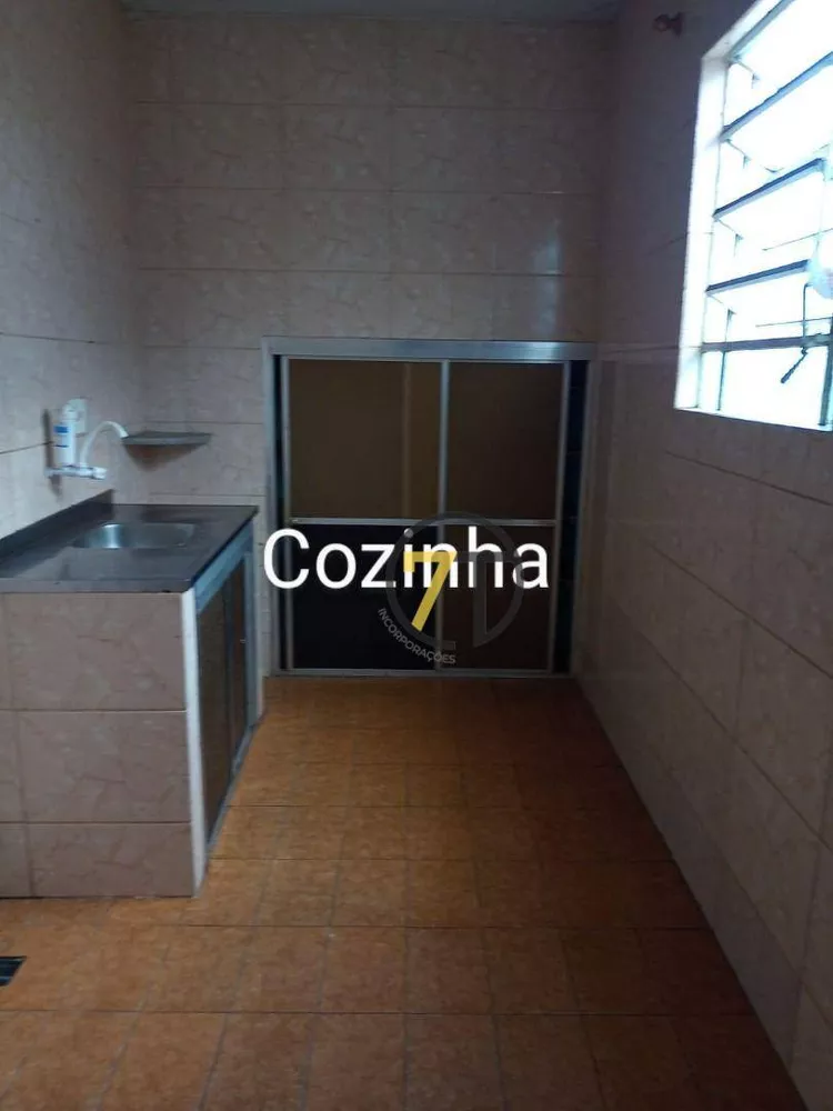 Casa à venda com 5 quartos, 130m² - Foto 3