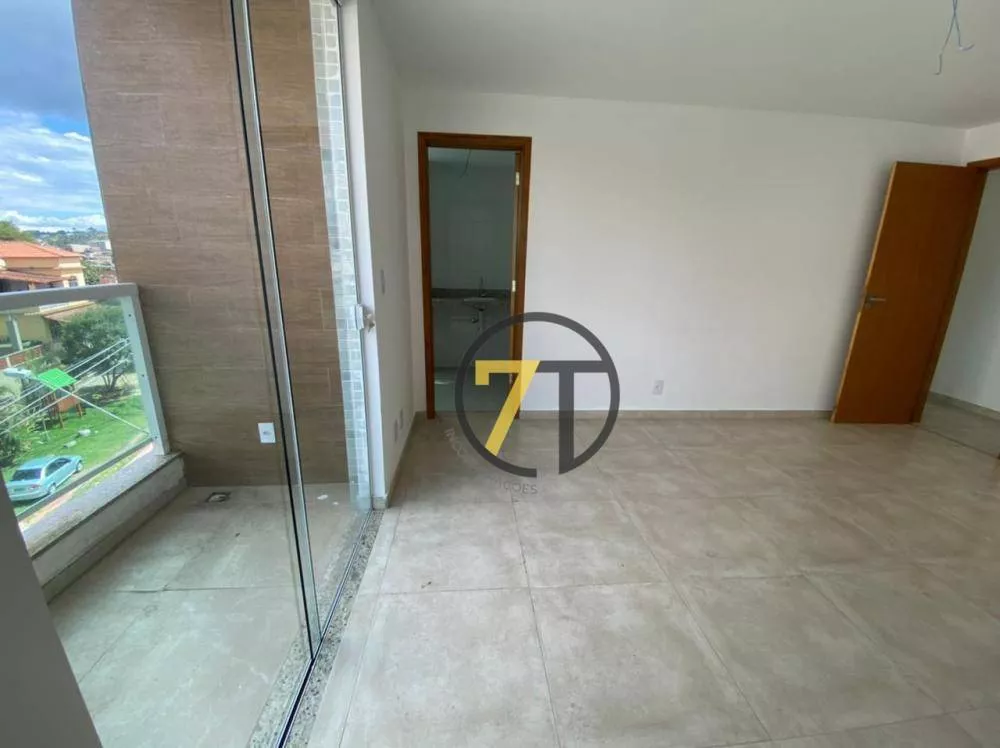 Cobertura à venda com 3 quartos, 200m² - Foto 11