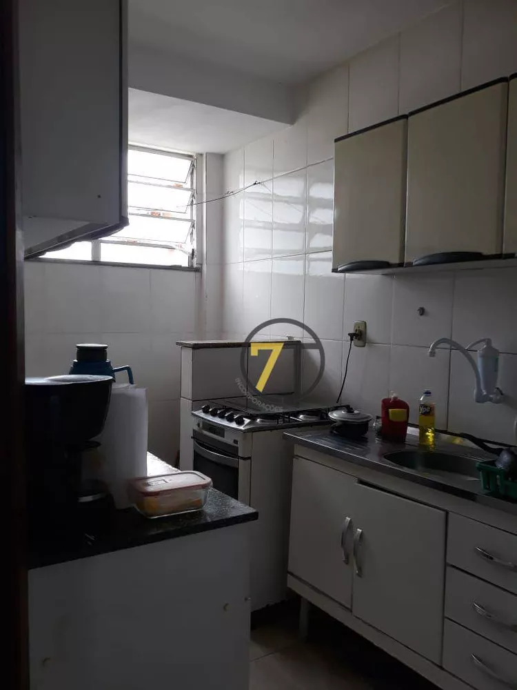 Apartamento à venda com 2 quartos, 13222m² - Foto 16