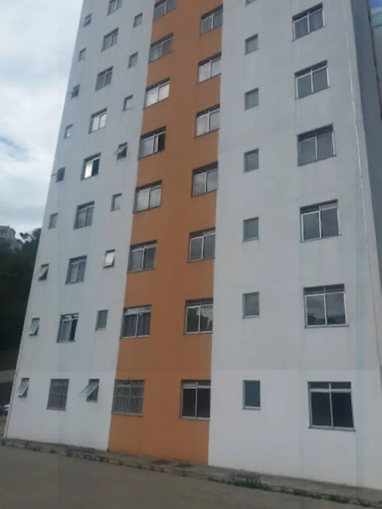 Apartamento à venda com 2 quartos, 70m² - Foto 2