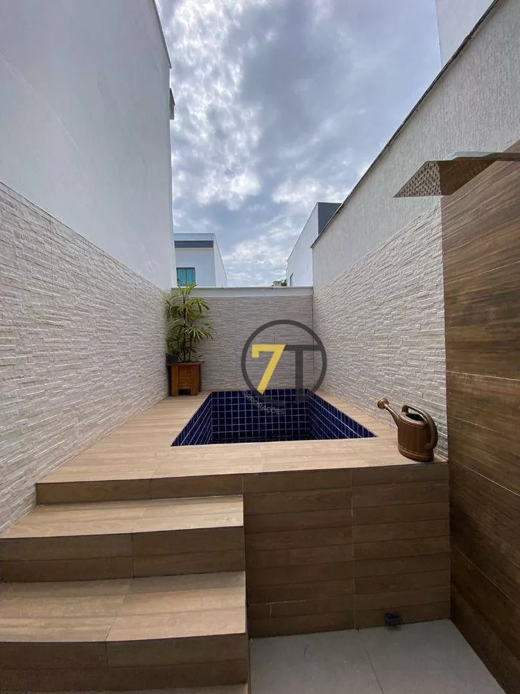 Casa à venda com 3 quartos, 150m² - Foto 2