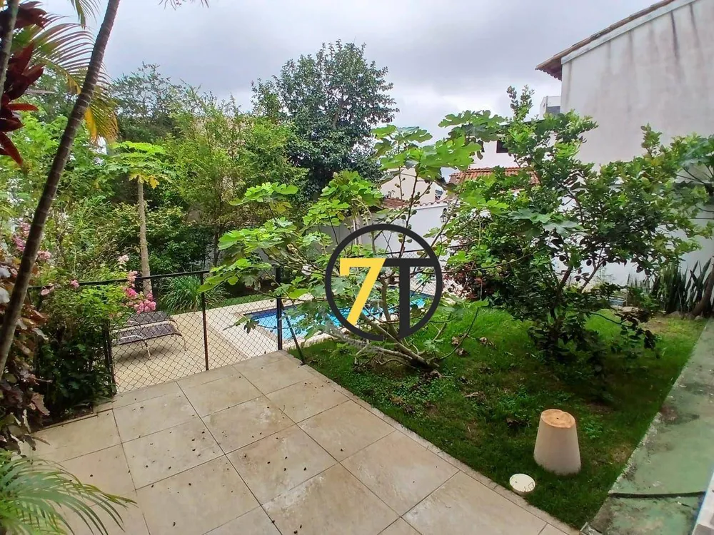 Casa, 4 quartos, 250 m² - Foto 11