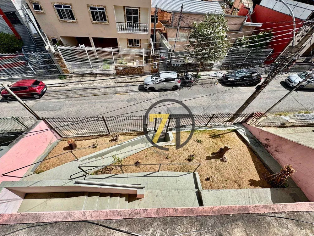 Casa, 4 quartos, 236 m² - Foto 2