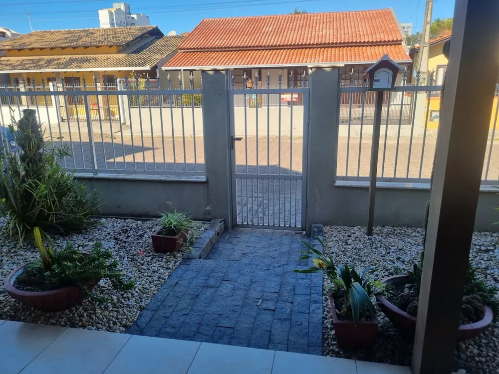 Casa, 4 quartos, 684 m² - Foto 2