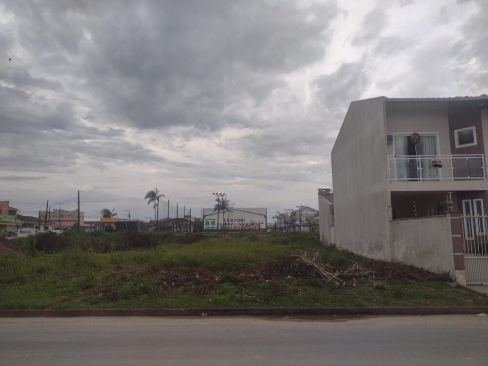 Terreno à venda, 300m² - Foto 1