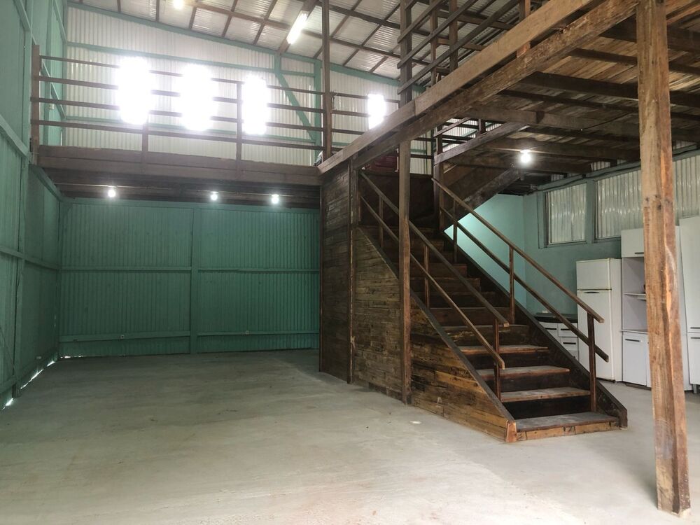 Depósito-Galpão-Armazém à venda, 402m² - Foto 9