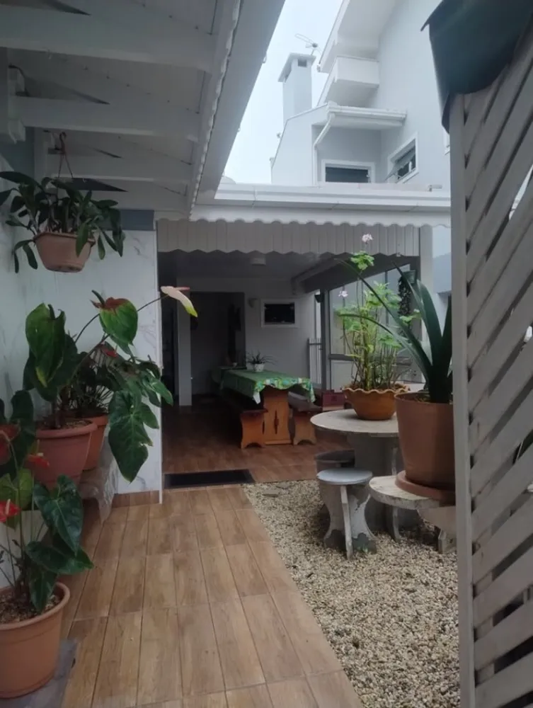 Sobrado, 5 quartos, 360 m² - Foto 2
