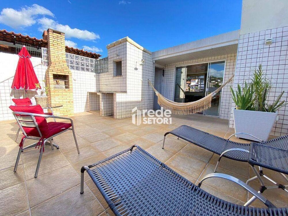 Cobertura à venda com 2 quartos, 120m² - Foto 1