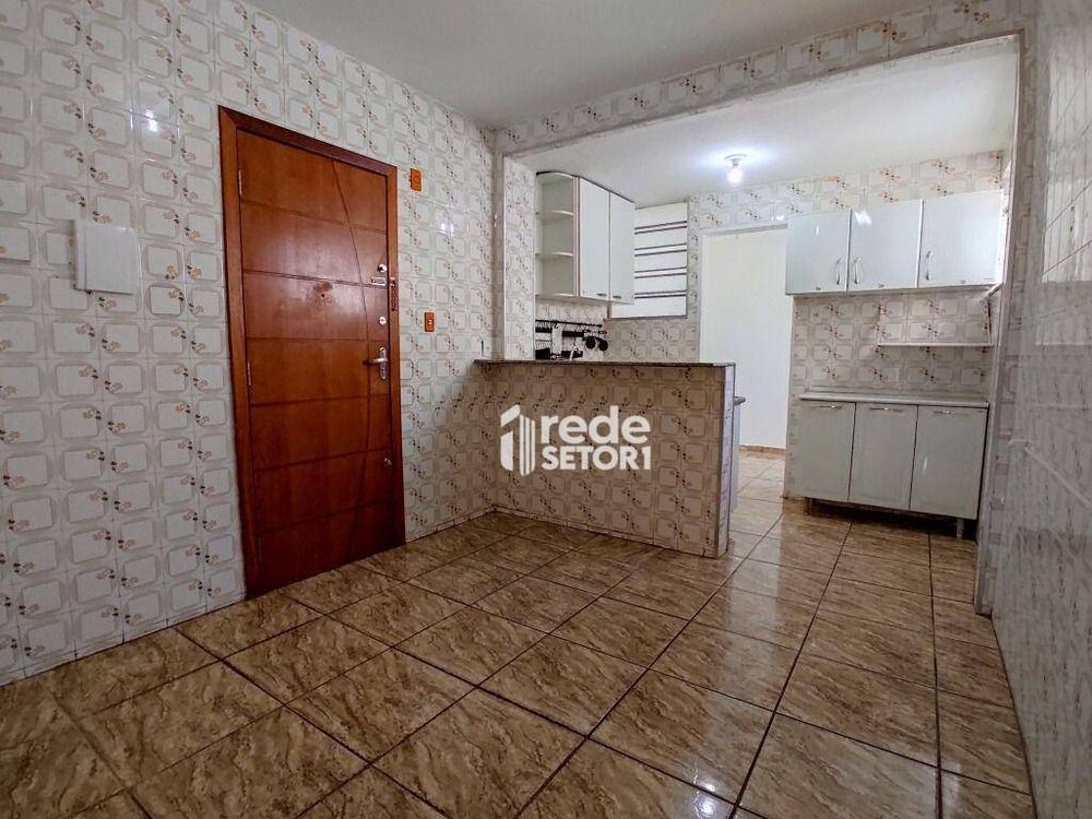 Apartamento à venda com 3 quartos, 119m² - Foto 4