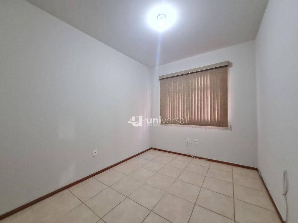 Apartamento para alugar com 2 quartos, 78m² - Foto 4