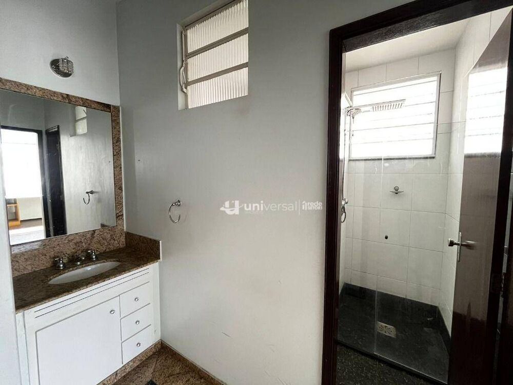 Casa, 5 quartos, 300 m² - Foto 11