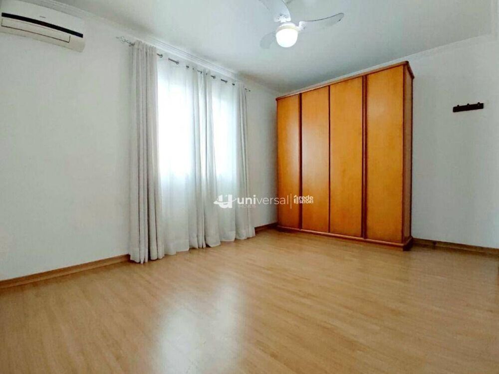 Apartamento à venda com 3 quartos, 96m² - Foto 2