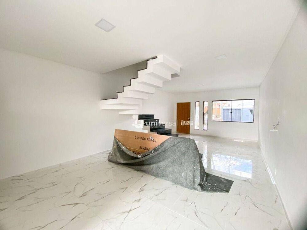 Casa, 3 quartos, 200 m² - Foto 2