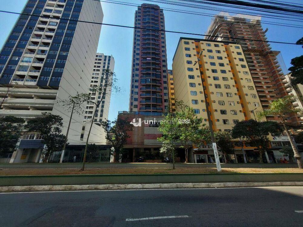 Cobertura à venda com 3 quartos, 214m² - Foto 2