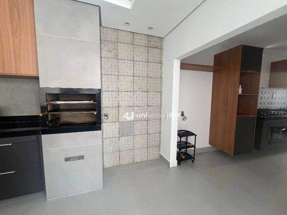 Chácara, 3 quartos, 900 m² - Foto 1