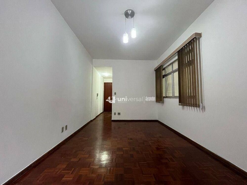 Apartamento à venda com 1 quarto, 70m² - Foto 3