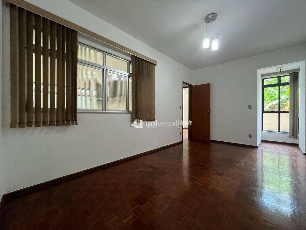 Apartamento à venda com 1 quarto, 70m² - Foto 1