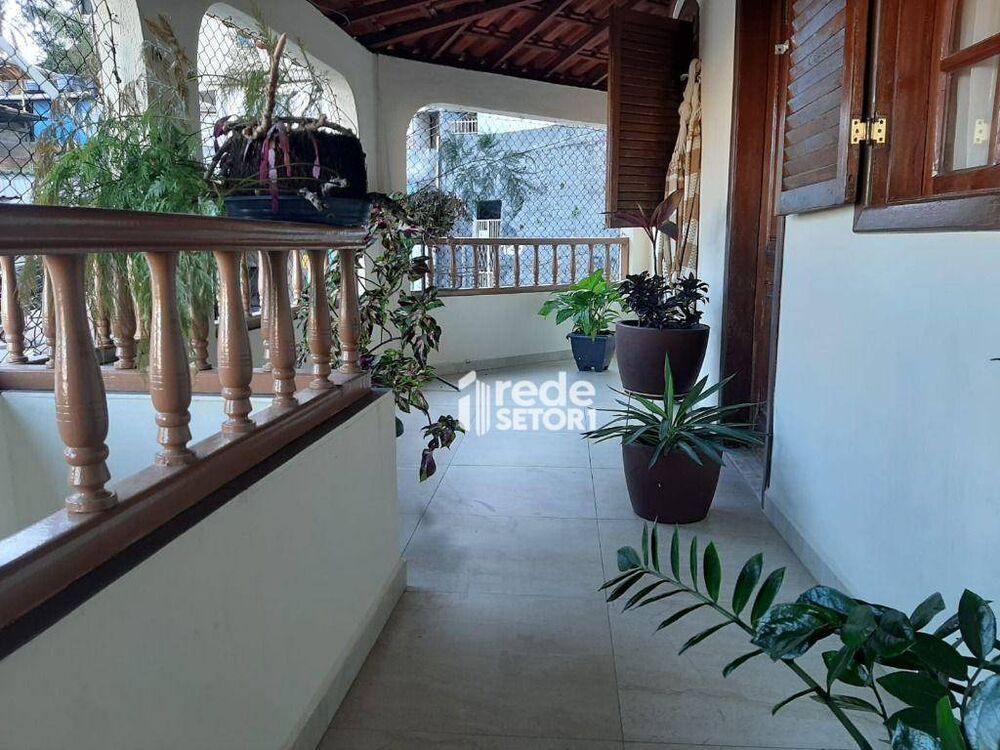 Casa, 5 quartos, 300 m² - Foto 2