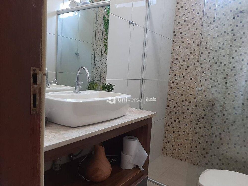 Casa, 5 quartos, 300 m² - Foto 9