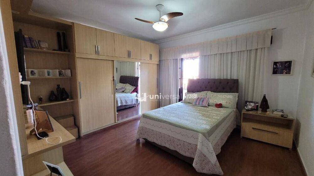 Casa, 5 quartos, 300 m² - Foto 11