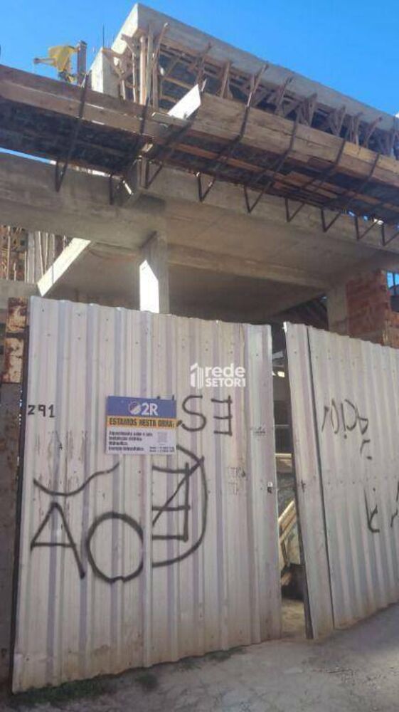 Apartamento à venda com 3 quartos, 138m² - Foto 3