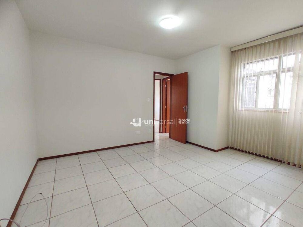 Apartamento à venda com 3 quartos, 86m² - Foto 2