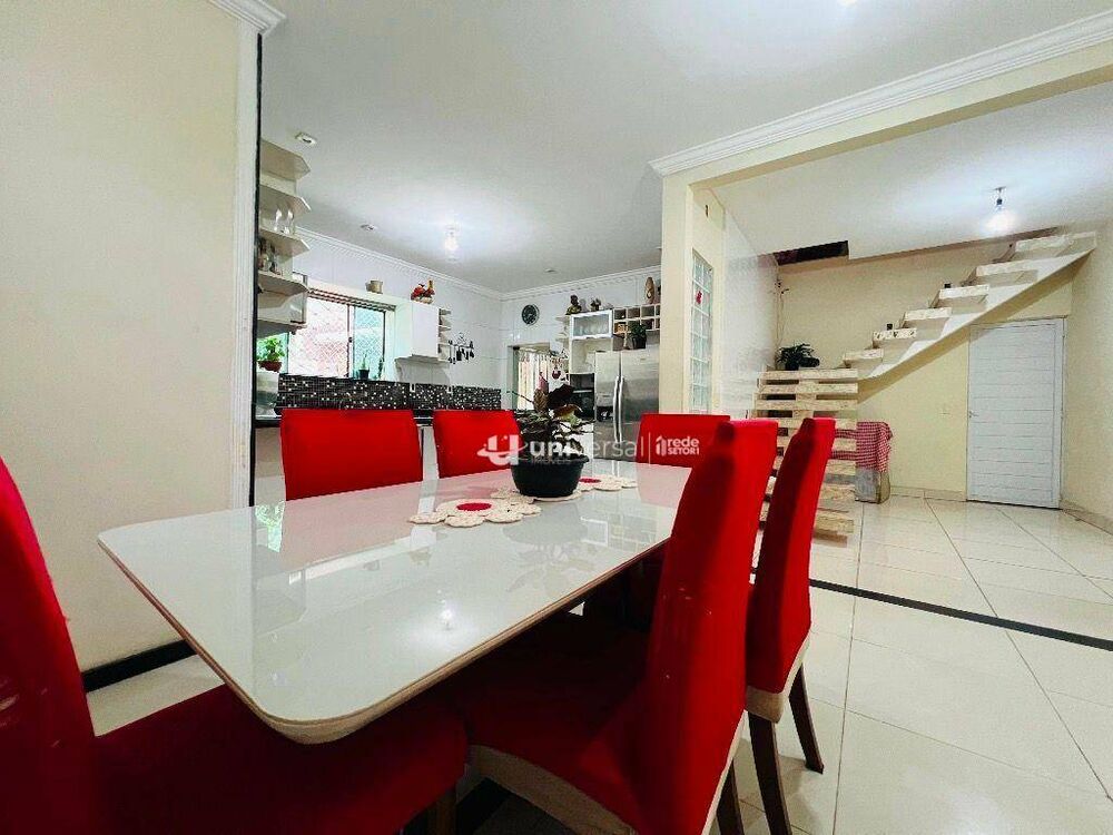 Casa, 7 quartos, 429 m² - Foto 2