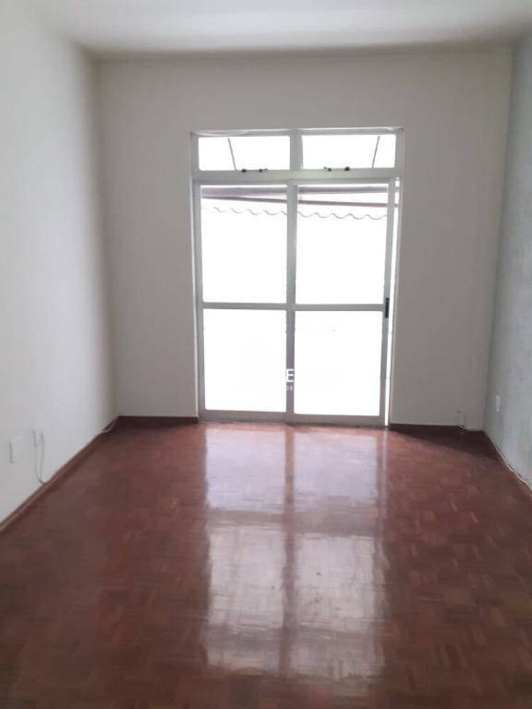 Apartamento à venda com 3 quartos, 90m² - Foto 3