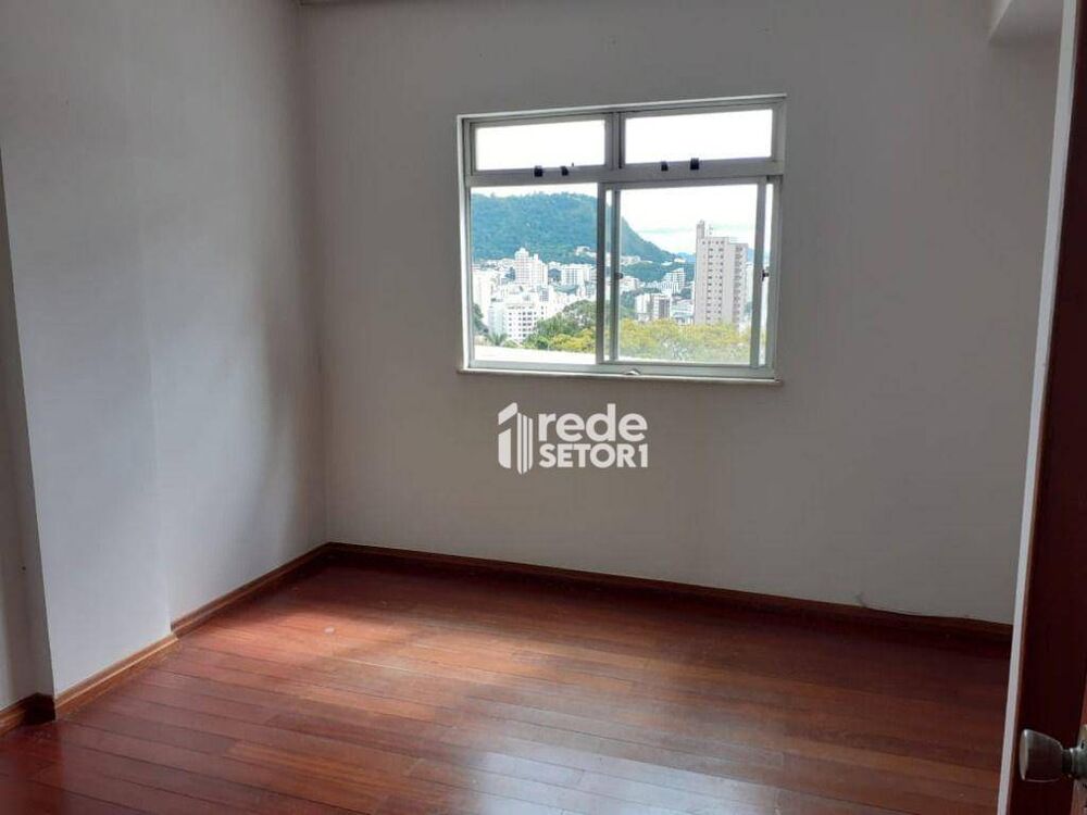Apartamento à venda com 2 quartos, 71m² - Foto 1