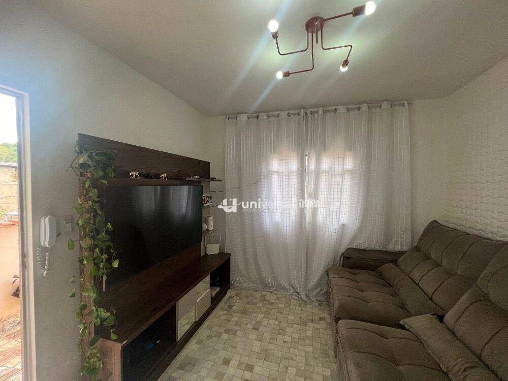 Casa, 2 quartos, 98 m² - Foto 2